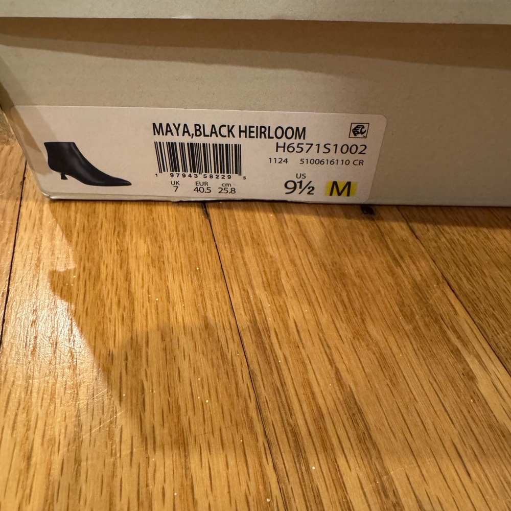 LifeStride Maya Black Women's Ankle Boots - Picture 3 of 5